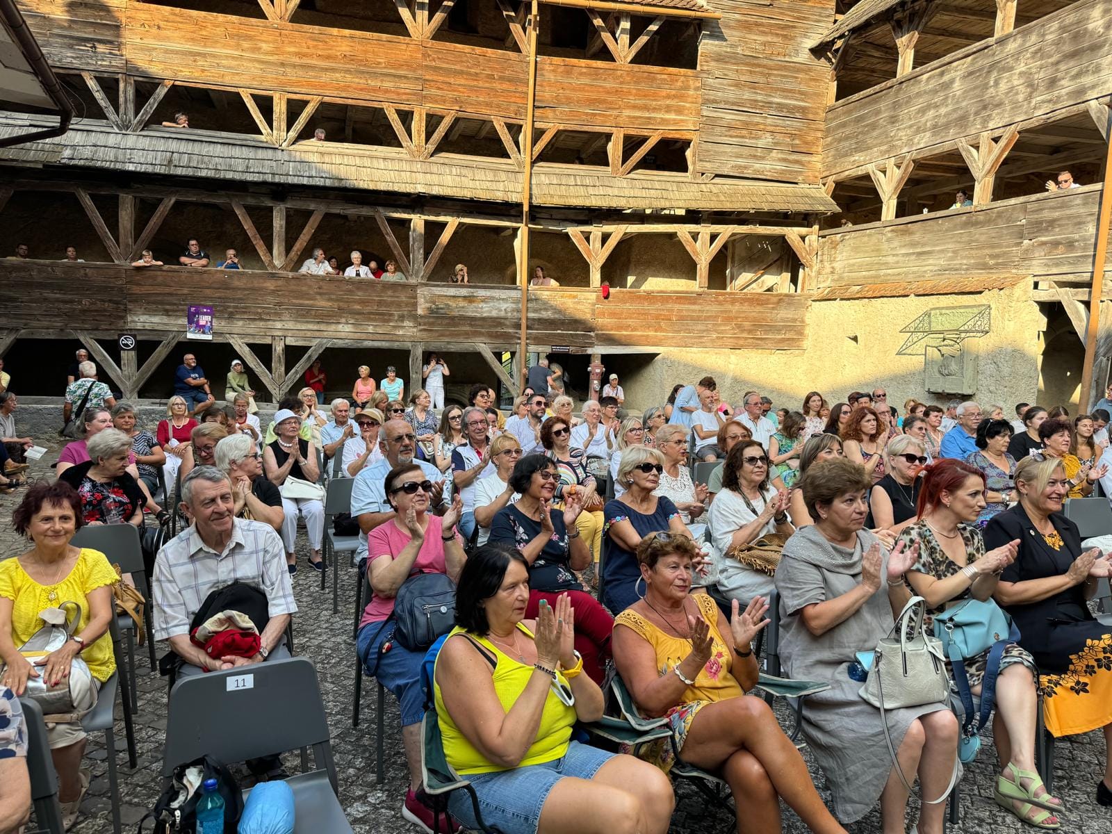 456405652 2083877398673374 2242894134311571108 n